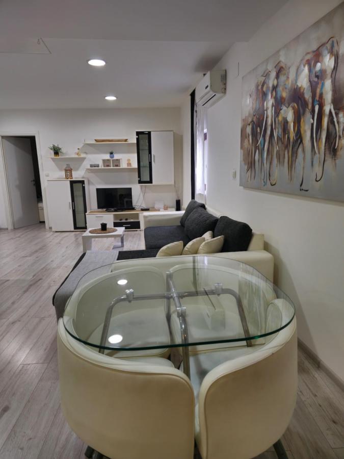 Apartment Aria Винковци Екстериор снимка